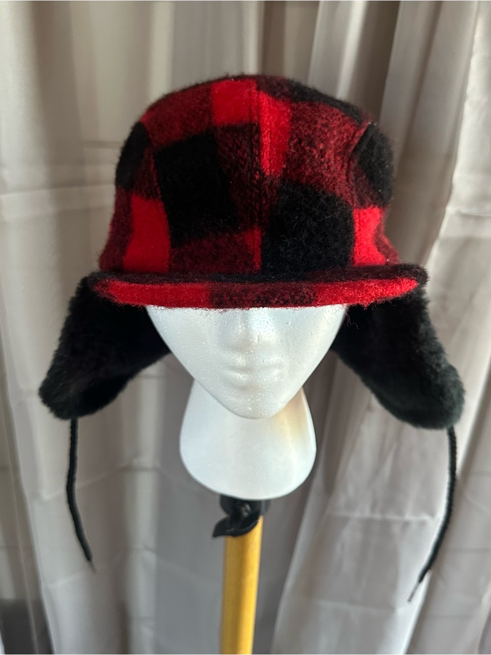Woolrich Red Black Buffalo Plaid Hunting trapper Cap Winter Ear Flaps Vntg Sz M